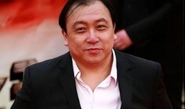 娱乐圈爆料王晶,王晶再曝猛料，揭秘幕后真相